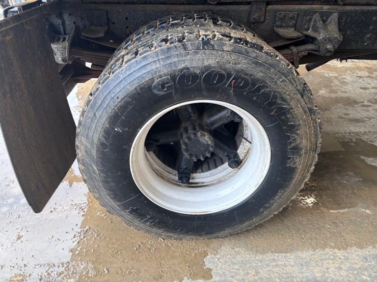 1995-gmc-topkick-image-86