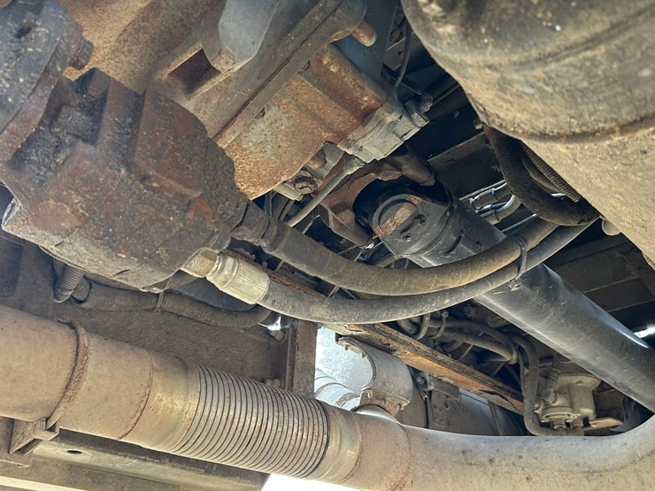 2006-caterpillar-c15-image-54