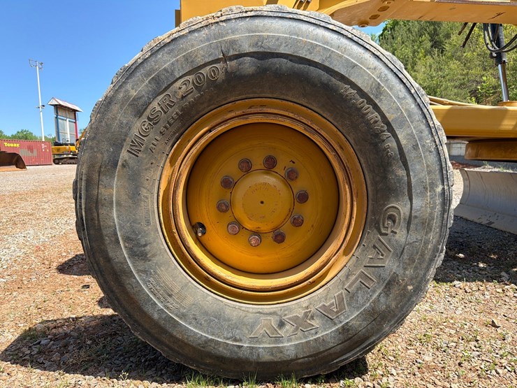 2018-caterpillar-12m3-image-84