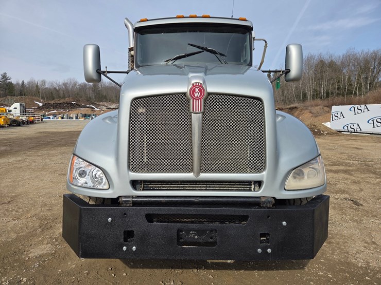 2016-kenworth-t400-image-8