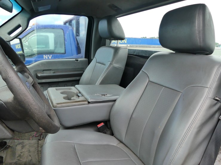 2016-ford-f350-xl-image-9