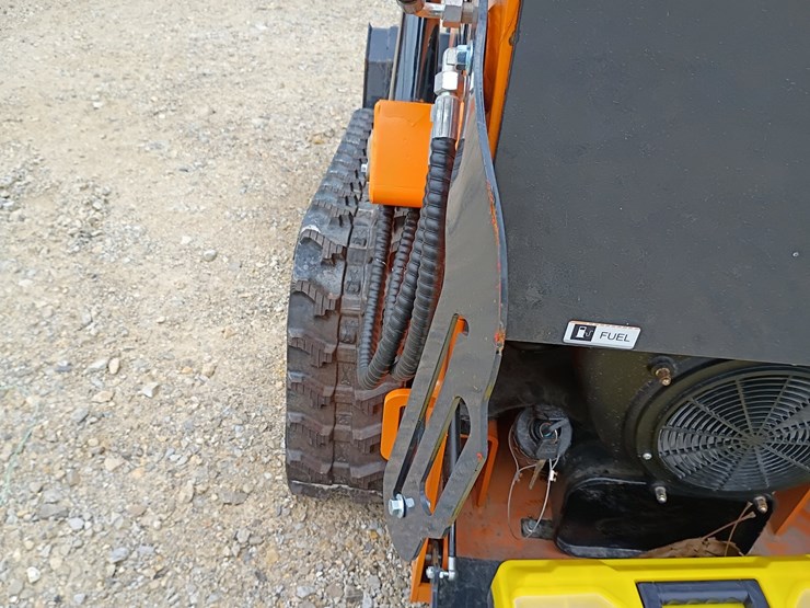 #23943-•-2025-arteer-qb-480-mini-skid-steer-[damaged]-image-26