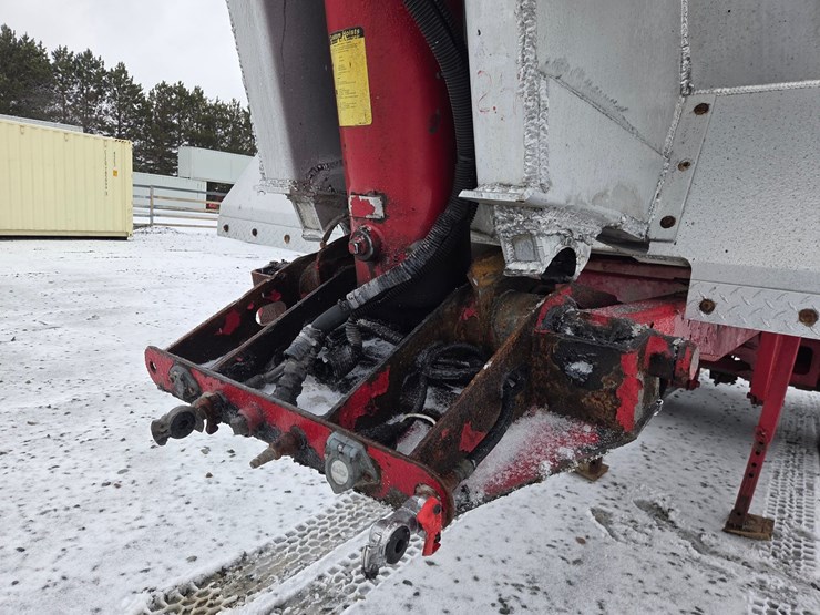 2002-axle-end-dump-image-10