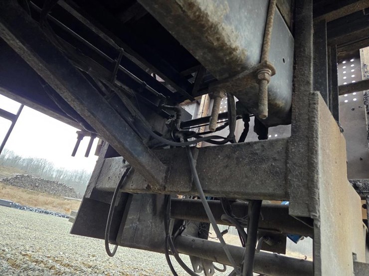 2013-international-durastar-4300-image-50