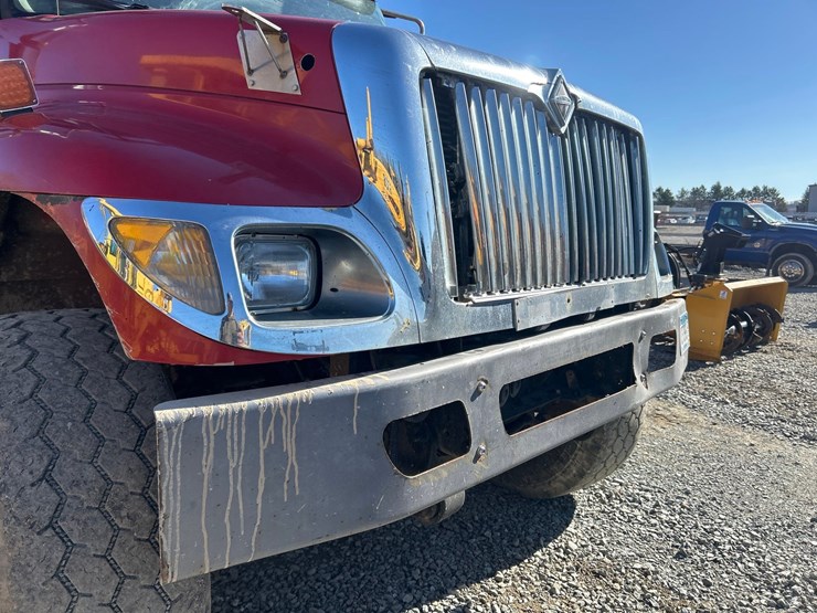 2006-international-7400-image-10