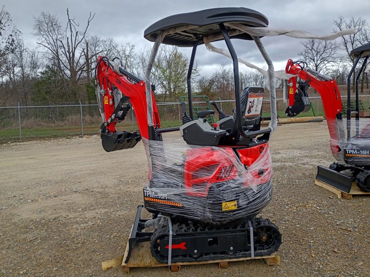 #l19-002-•-2026-tpm-16h-mini-excavator-image-1