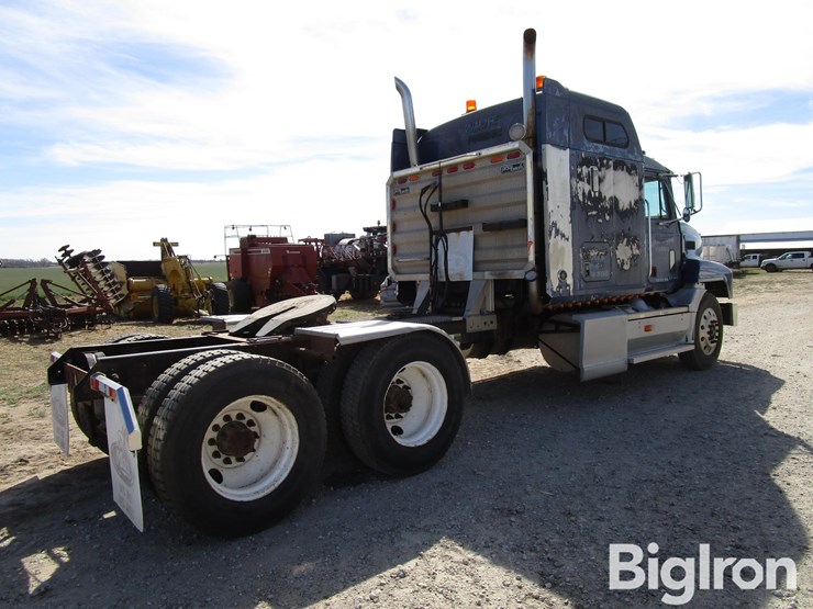 2001-mack-ch613-image-5