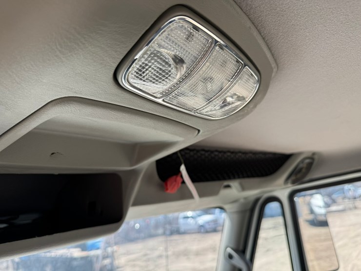 2018-international-4000-image-51