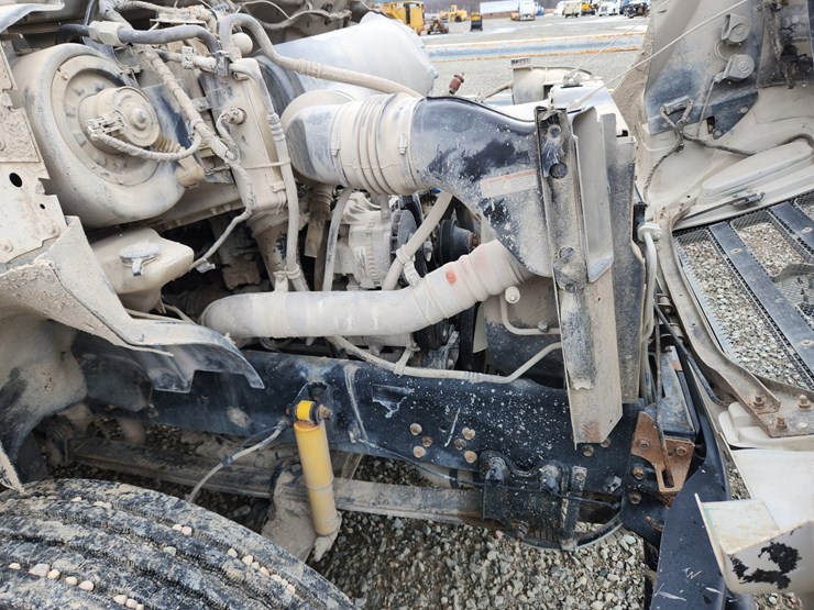 2006-ford-f650-image-15