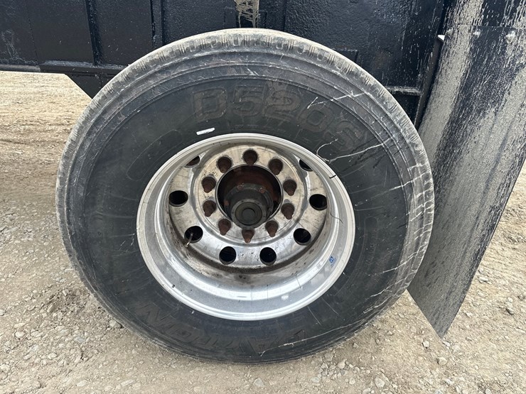 2003-massey-ferguson-8-image-31