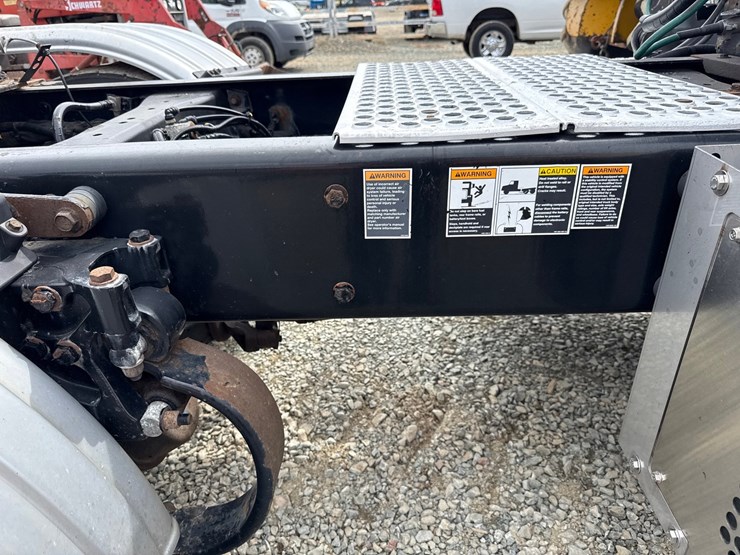 2019-kenworth-t680-image-41