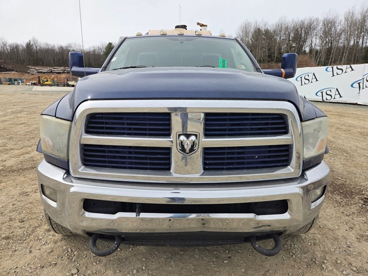 2012-massey-ferguson-8-image-8