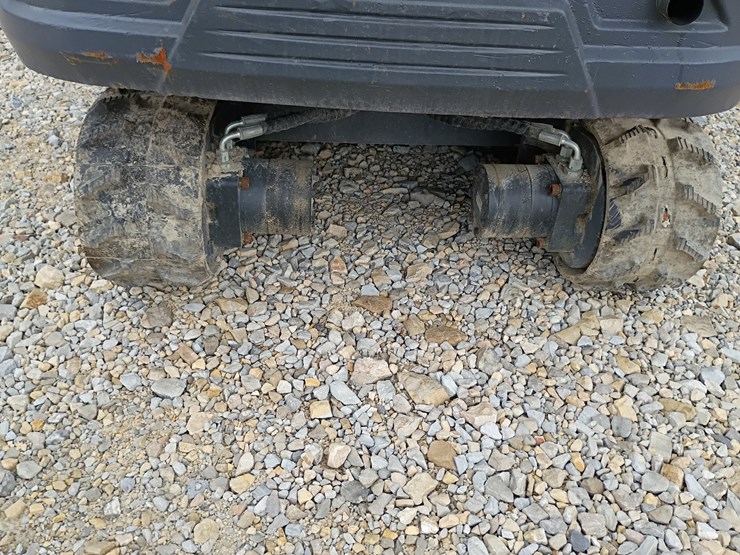 #24176-•-2025-agt-mx20r-mini-excavator-image-11