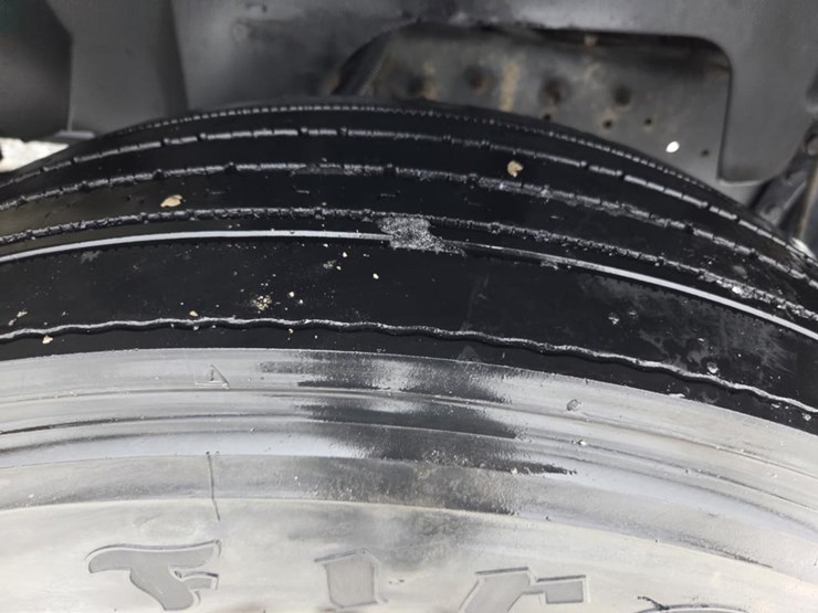 1999-caterpillar-3126-image-82