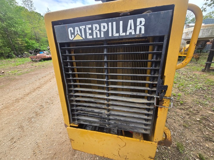 caterpillar-cp-323c-image-21