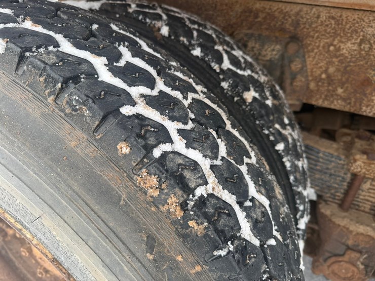 #1113-•-1990-ford-quad-axle-dump-truck-image-67