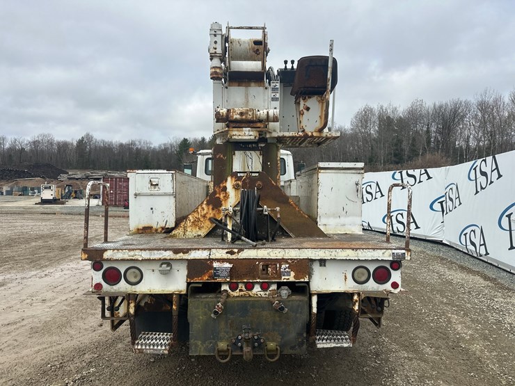 1998-freightliner-fl70-image-4