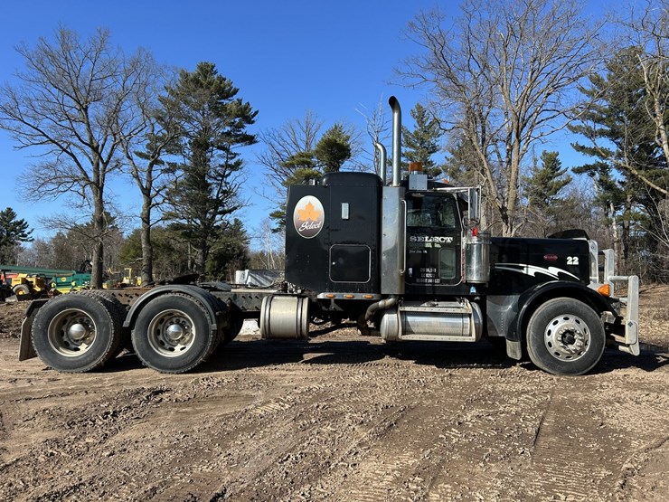 2005-peterbilt-379-image-6