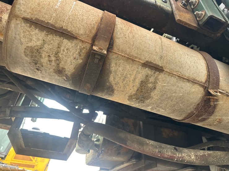 1998-massey-ferguson-8-image-65