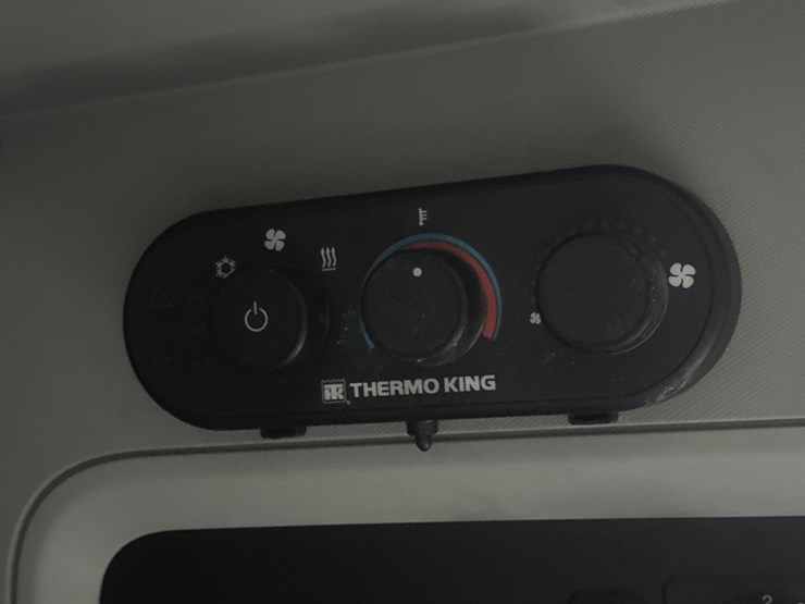 2020-kenworth-t680-image-65