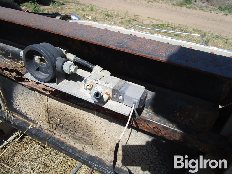 protech-aluminum-truck-cab-rack-image-10