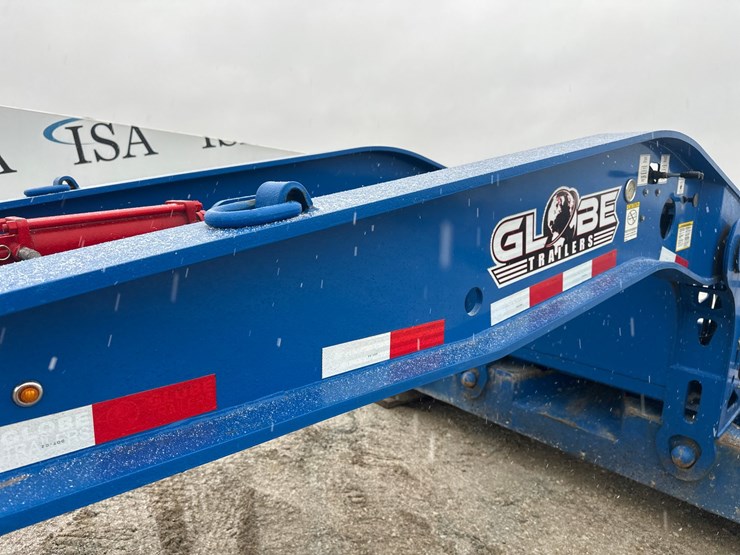 2022-globe-lowboy-image-14