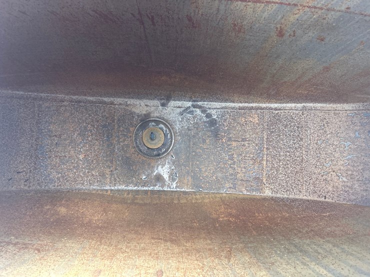 1999-caterpillar-3126-image-33