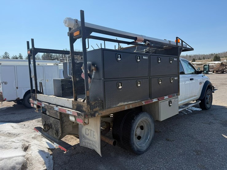 #2047-•-2012-ram-5500-heavy-duty-4x4-service-truck-image-5