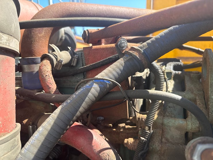 1994-peterbilt-359-image-22