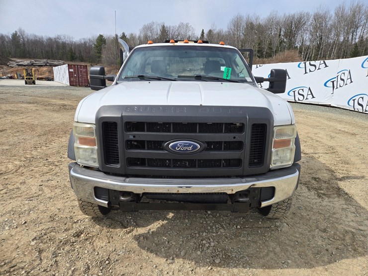 2008-ford-f550-image-8