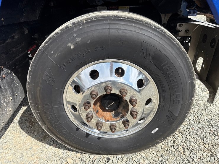 2019-massey-ferguson-8-image-71