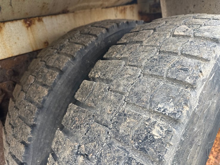 2010-international-4300-sba-image-72