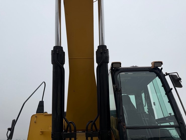 2007-caterpillar-345c-image-38