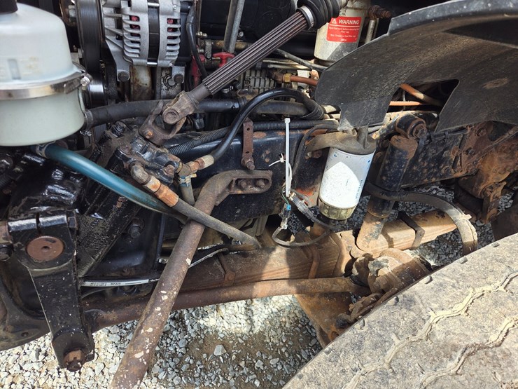 2005-massey-ferguson-8-image-50