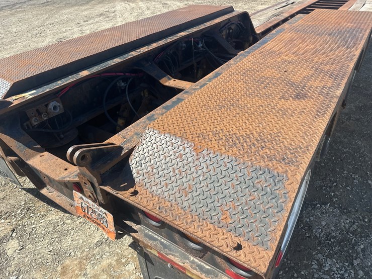 2007-massey-ferguson-8-image-35