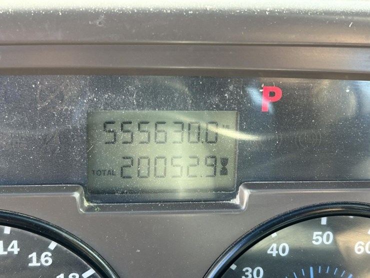 2003-massey-ferguson-8-image-67