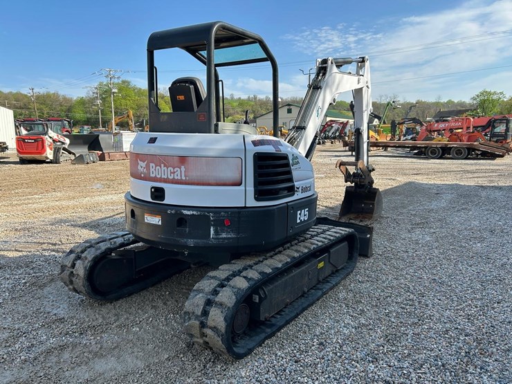 bobcat-e45-image-4