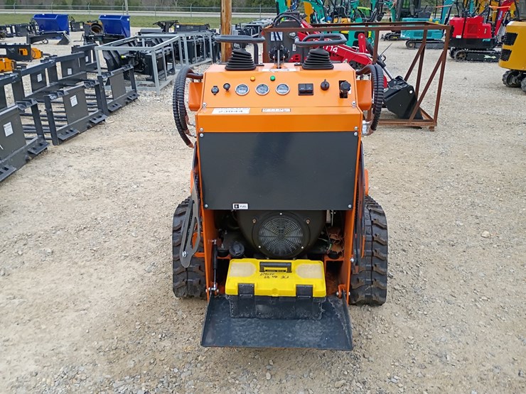 #23944-•-2025-arteer-qb-480-mini-skid-steer-image-3