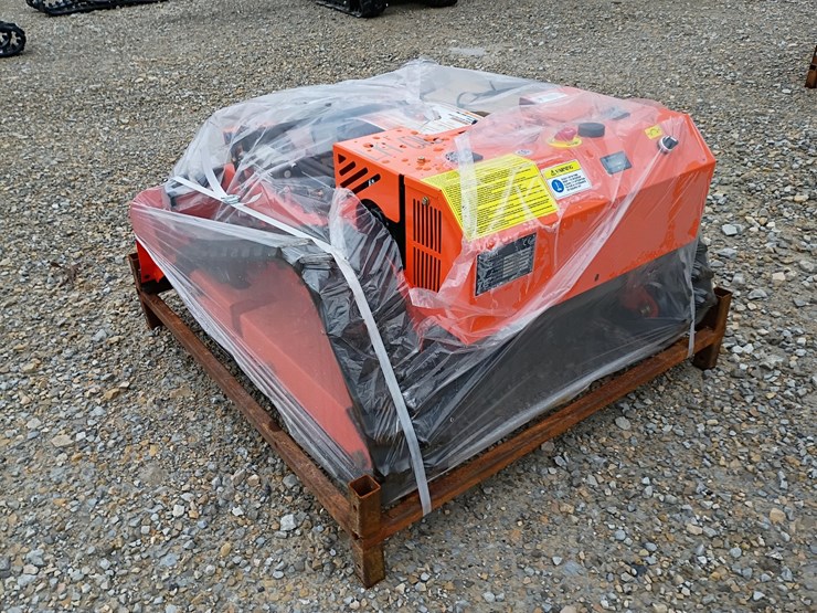 #l19-016-•-2026-tpm-remote-control-lawn-mower-w/-blade-image-8