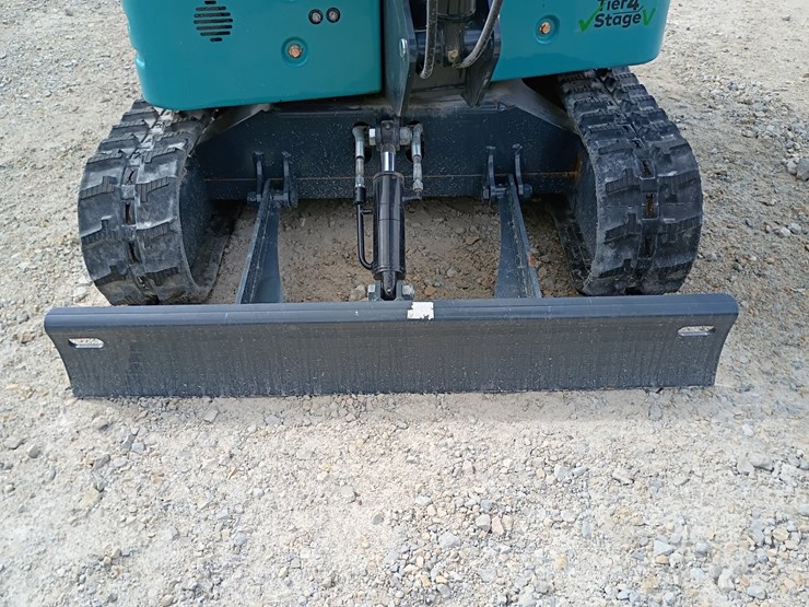 #24167-•-2025-diesel-digmaster-dm200-mini-excavator-image-9