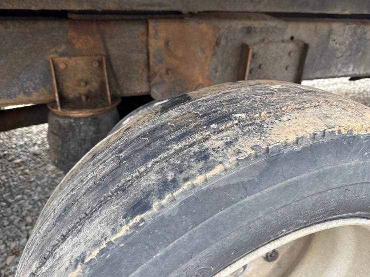 1999-international-4900-image-76