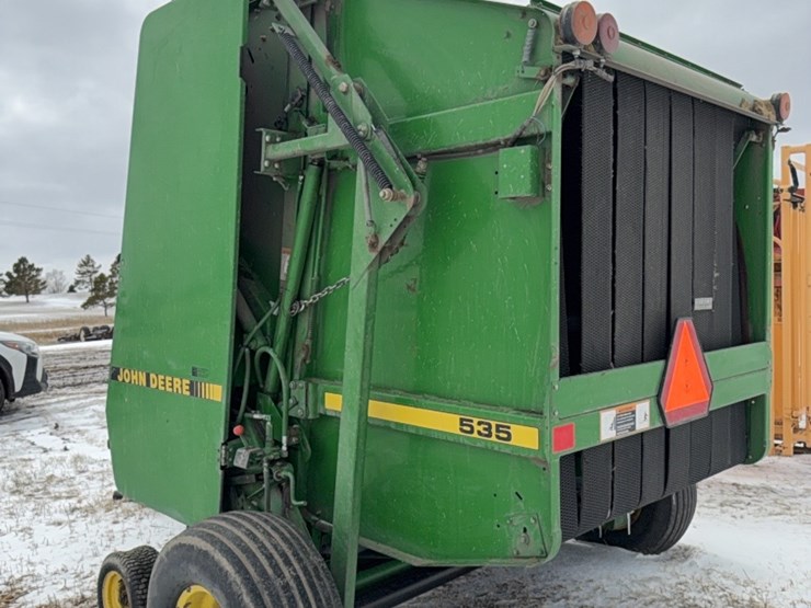 john-deere-535-image-3