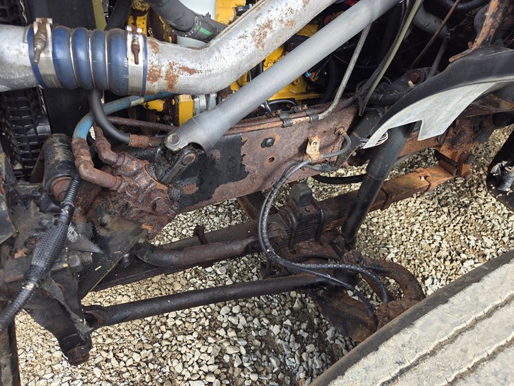 2000-ford-f650-image-46