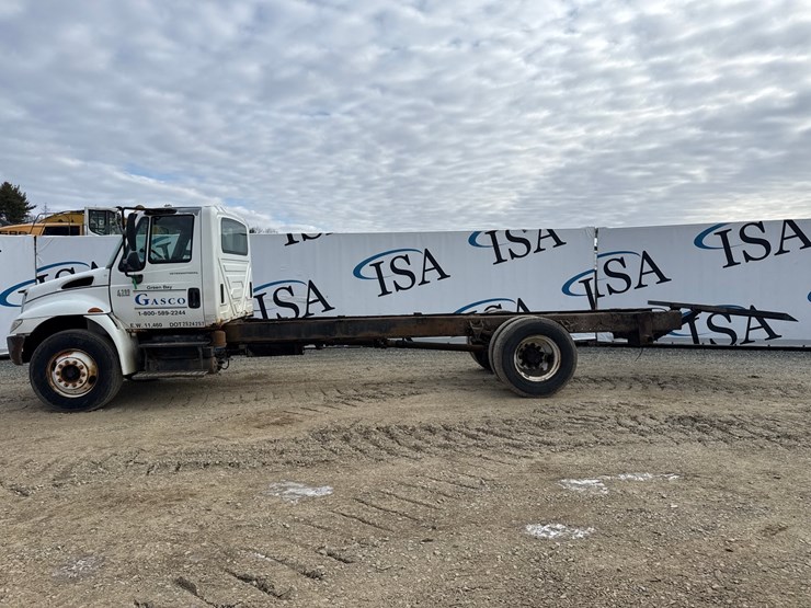 2002-international-4300-sba-image-2