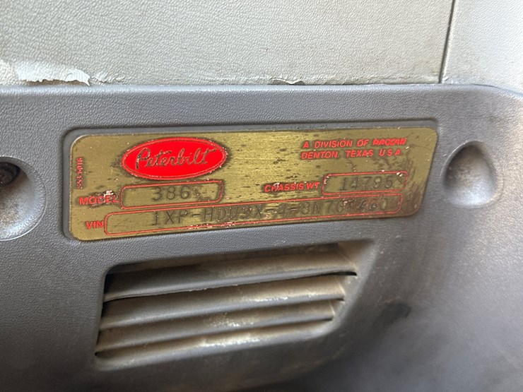 2008-peterbilt-386-image-67