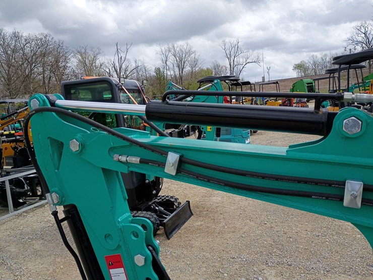 #24170-•-2025-agt-mh12rx-mini-excavator-image-26