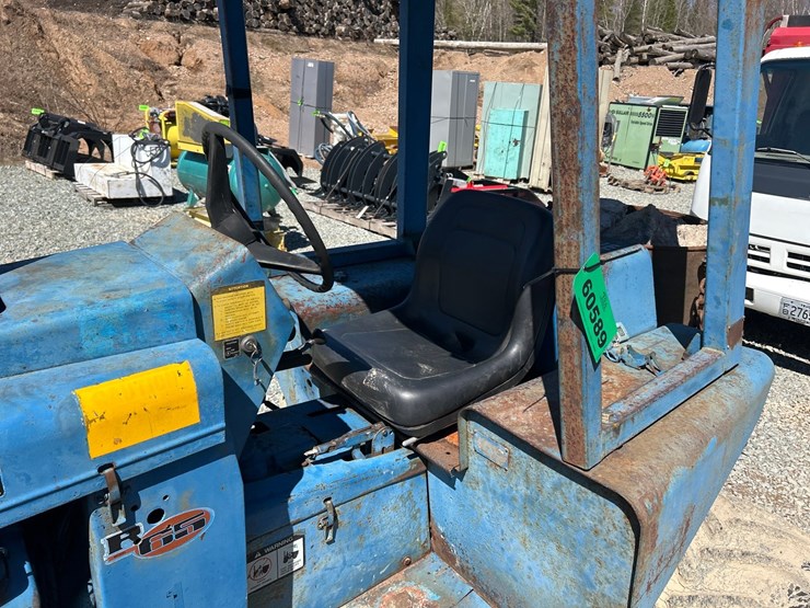 ditch-witch-r65-image-35