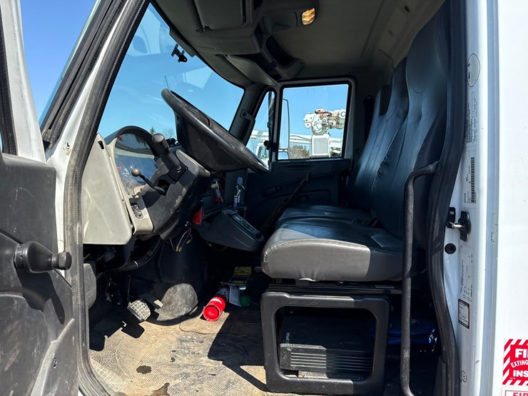 2014-international-4300-sba-image-42