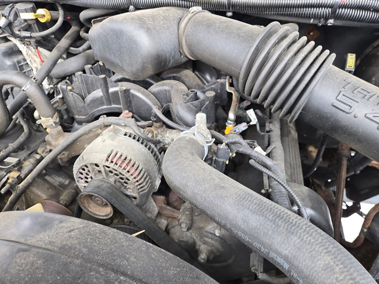 2001-ford-f350-image-29