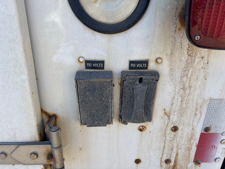 2008-chevrolet-kodiak-c4500-image-30